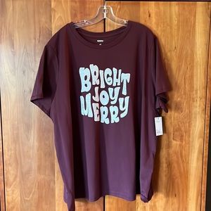 NWT - 4X Women’s Plus - Holiday Christmas T-shirt - Burgundy/Wine/Maroon color